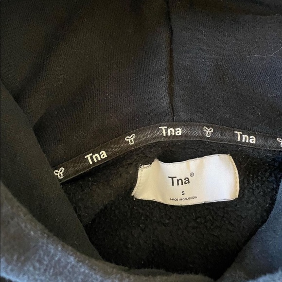 tna cropped hoodie - Picture 2 of 2